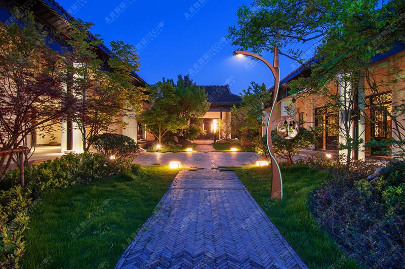 LED燈桿屏09.jpg LED燈桿屏09.jpg