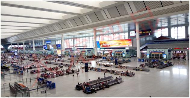 led廣告機(jī).jpg led廣告機(jī).jpg